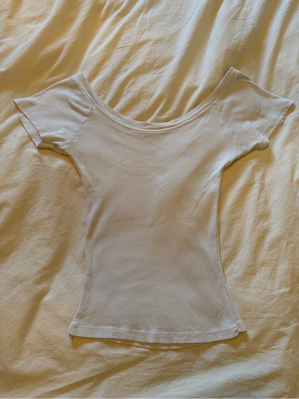 Brandy Melville White Scoop-Neck Short Sleeve Top
